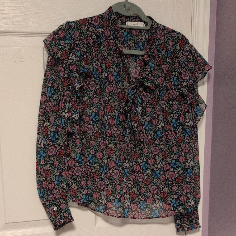EUC s.S Mango Long Sleeve Blouse